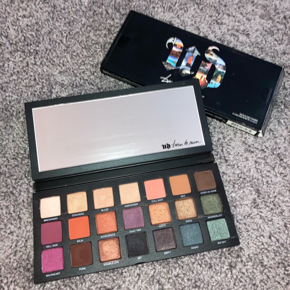 Born to run Urban Decay eyeshadow palette
